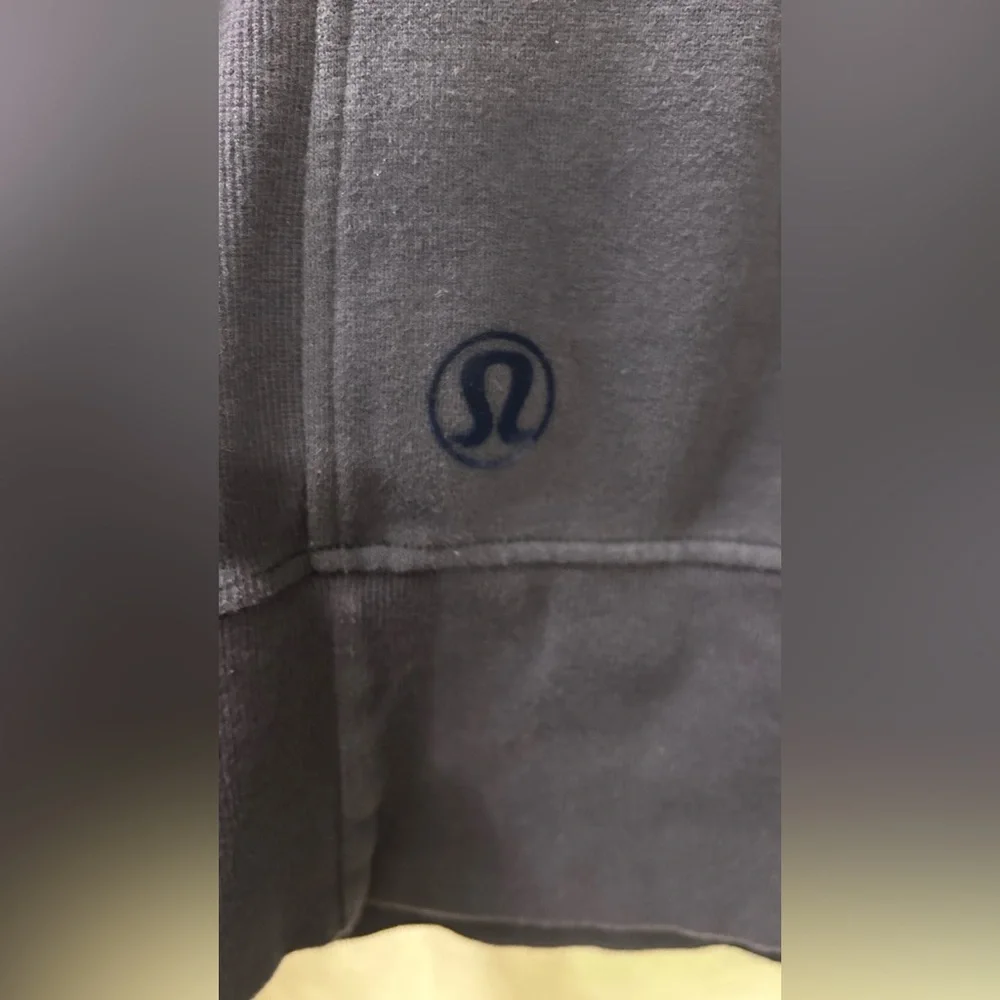 Lululemon Floral Flock Pullover in Midnight Navy - Picture 5 of 8